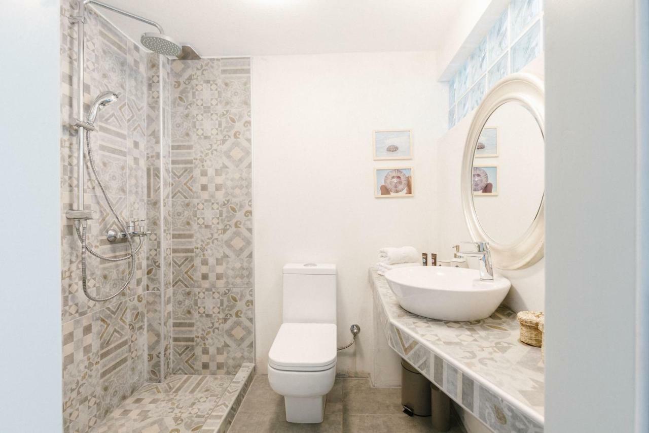 Achinos Guest House, Skopelos エクステリア 写真